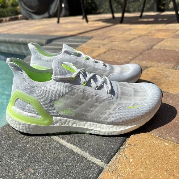 adidas gazelle silver green womens ADIDAS ULTRABOOST S.RDY W – bCODE main image 1